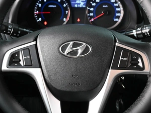 Седан Hyundai Solaris 2014 года, 1049000 рублей, Ростов-на-Дону
