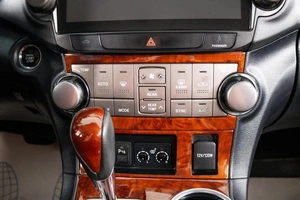 Внедорожник Toyota Highlander 2011 года, 1899000 рублей, Пермь