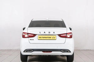 Седан ВАЗ (LADA) Vesta 2023 года, 1399000 рублей, Красноярск