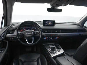 Внедорожник Audi Q7 2019 года, 4130555 рублей, Москва