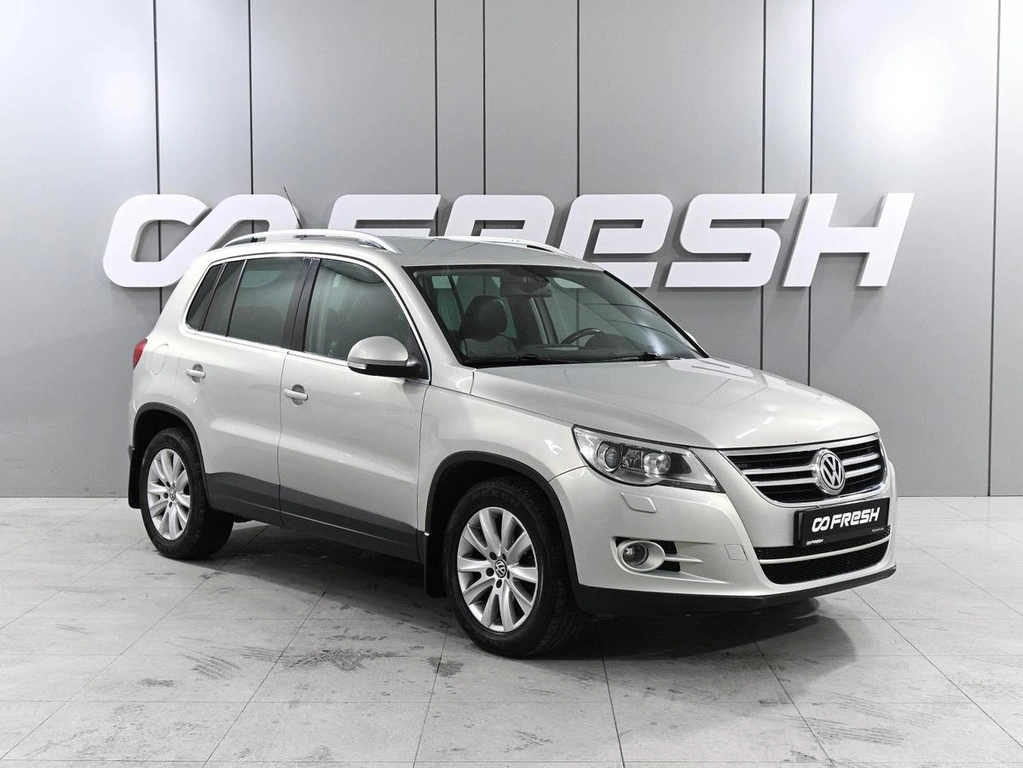 Внедорожник Volkswagen Tiguan 2010 года, 1399000 рублей, Аксай