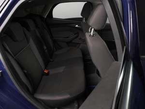 Хетчбэк Ford Focus 2013 года, 819000 рублей, Минеральные Воды