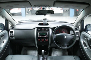 Универсал Suzuki Liana 2004 года, 538000 рублей, Солонцы
