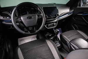 Седан ВАЗ (LADA) Vesta 2016 года, 869000 рублей, Сургут