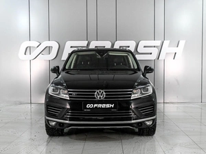 Внедорожник Volkswagen Touareg 2017 года, 3299000 рублей, Аксай
