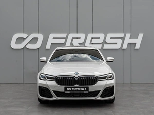 Седан BMW 5 серия 2022 года, 5980000 рублей, Краснодар