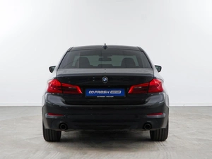 Седан BMW 5 серия 2018 года, 4277077 рублей, Москва