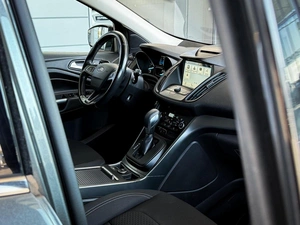 Внедорожник Ford Kuga 2017 года, 1750000 рублей, Уфа