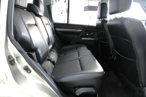 Внедорожник Mitsubishi Pajero 2011 года, 2780000 рублей, Красноярск