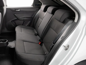 Седан Volkswagen Polo 2020 года, 1050000 рублей, Тюмень