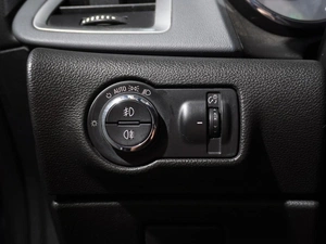 Хетчбэк Opel Astra 2013 года, 990999 рублей, Тверь