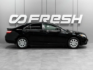 Седан Toyota Camry 2011 года, 1279000 рублей, Тюмень