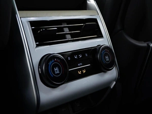 Внедорожник Land Rover Range Rover 2024 года, 30577077 рублей, Москва