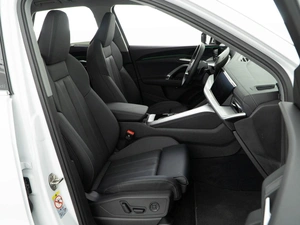 Внедорожник Audi Q5 2025 года, 8149999 рублей, Москва