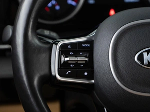 Минивэн Kia Carnival 2021 года, 3999055 рублей, Москва