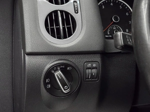 Внедорожник Volkswagen Tiguan 2012 года, 1199000 рублей, Красноярск