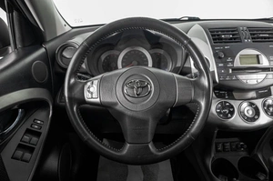 Внедорожник Toyota RAV4 2006 года, 1149000 рублей, Барнаул
