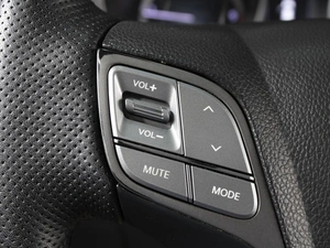 Внедорожник Hyundai Santa Fe 2016 года, 1550000 рублей, Омск