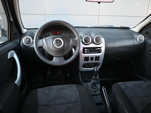 Седан Renault Logan 2014 года, 434000 рублей, Кирилловка