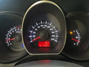 Седан Kia Rio 2015 года, 980000 рублей, Ярославль