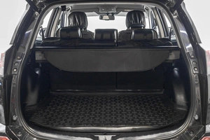 Внедорожник Toyota RAV4 2016 года, 2399000 рублей, Барнаул