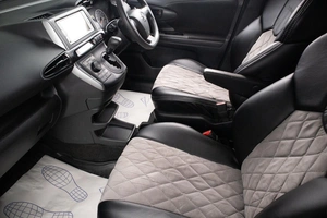 Минивэн Toyota Wish 2013 года, 1639000 рублей, Оренбург