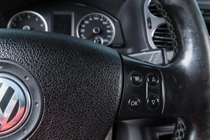 Внедорожник Volkswagen Tiguan 2009 года, 1059000 рублей, Челябинск