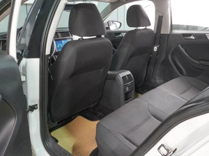 Седан Volkswagen Jetta 2012 года, 929000 рублей, Воронеж