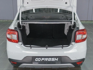 Седан Renault Logan Stepway 2019 года, 999000 рублей, Сургут
