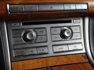 Седан Jaguar XF 2010 года, 1199000 рублей, Воронеж