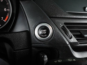 Внедорожник BMW X1 2011 года, 1267000 рублей, Воронеж