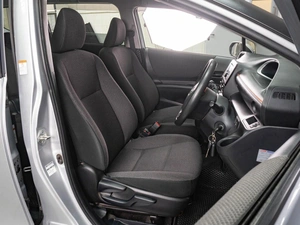 Минивэн Toyota Sienta 2019 года, 1569000 рублей, Тюмень