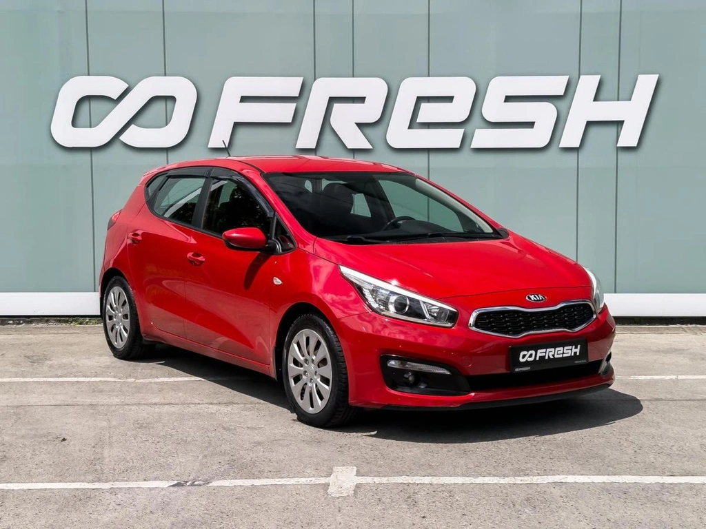 Хетчбэк Kia Ceed 2015 года, 1369000 рублей, Большой Сочи
