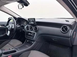 Хетчбэк Mercedes-benz A-класс 2013 года, 1504600 рублей, Орёл