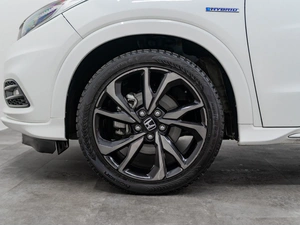 Внедорожник Honda Vezel 2018 года, 1900000 рублей, Красноярск