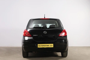 Хетчбэк Nissan Tiida 2012 года, 829000 рублей, Новосибирск
