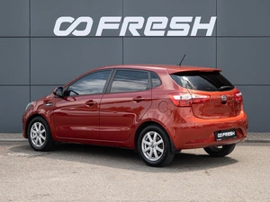 Хетчбэк Kia Rio 2012 года, 695000 рублей, Краснодар