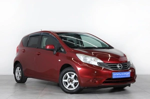 Хетчбэк Nissan Note 2013 года, 789000 рублей, Новосибирск
