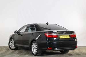 Седан Toyota Camry 2015 года, 2149000 рублей, Тюмень