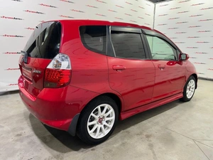 Хетчбэк Honda Jazz 2007 года, 570000 рублей, Красноярск