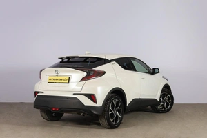 Внедорожник Toyota C-HR 2020 года, 2899000 рублей, Новосибирск