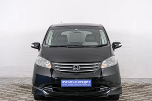 Минивэн Honda Freed 2010 года, 999000 рублей, Красноярск