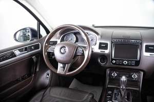 Внедорожник Volkswagen Touareg 2015 года, 3200000 рублей, Пермь