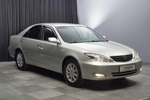 Седан Toyota Camry 2004 года, 777000 рублей, Красноярск