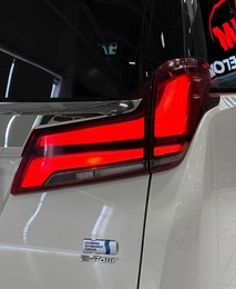 Минивэн Toyota Alphard 2020 года, 4577000 рублей, Красноярск
