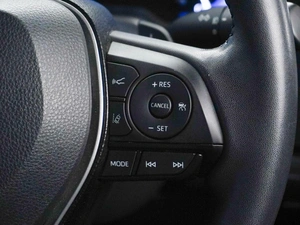 Хетчбэк Toyota Corolla 2020 года, 1789404 рублей, Москва