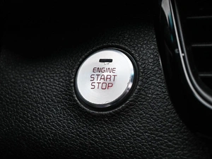 Седан Kia Optima 2017 года, 1939000 рублей, Кирилловка