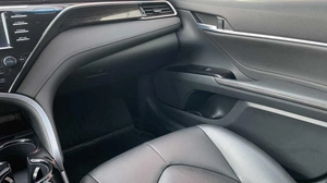 Седан Toyota Camry 2019 года, 2845000 рублей, Солонцы