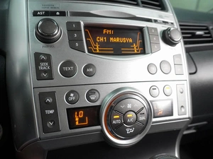 Минивэн Toyota Verso 2011 года, 1299000 рублей, Воронеж