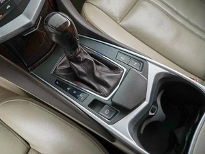 Внедорожник Cadillac SRX 2012 года, 929900 рублей, Москва